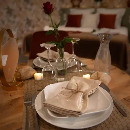 Aux Amoureux , Romantique Et Casa de Férias