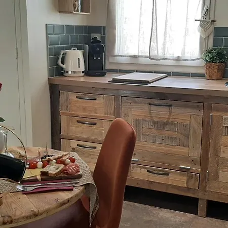 Casa de Férias Aux Amoureux , Romantique Et *
